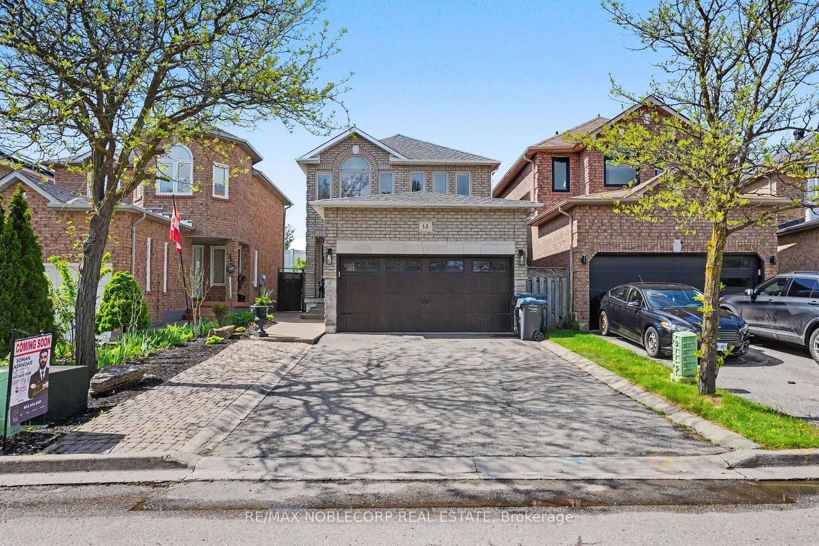 12-waterbury-street-caledon-ontario-w13426142