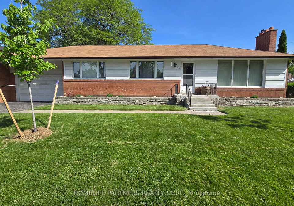 26-leland-avenue-etobicoke-ontario-w13426188