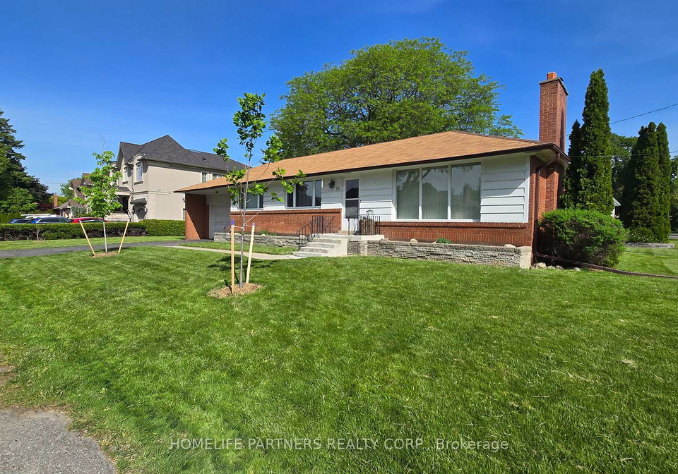 26-leland-avenue-etobicoke-ontario-w13426188