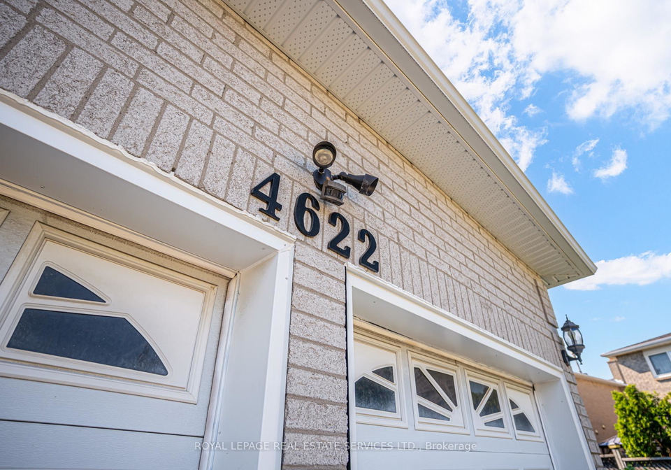4622-bismark-crescent-mississauga-ontario-w13426204