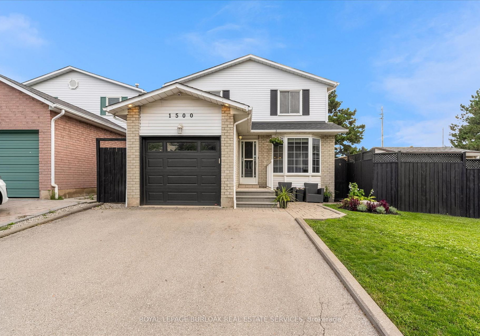 1500-riley-avenue-burlington-ontario-w13426278