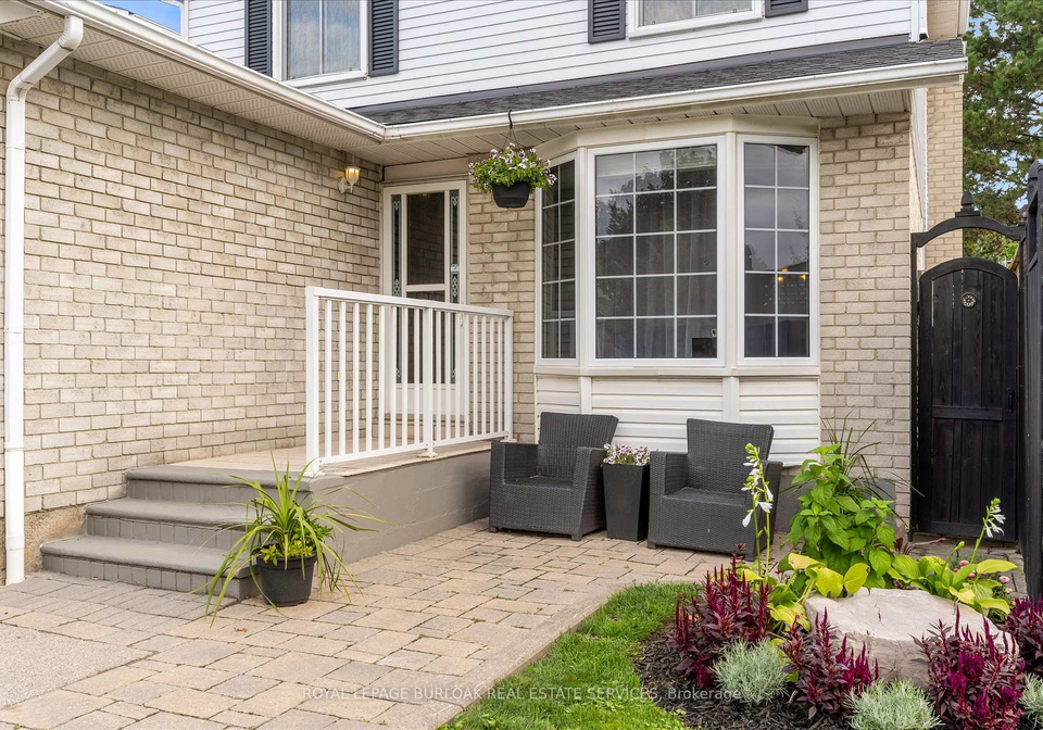 1500-riley-avenue-burlington-ontario-w13426278