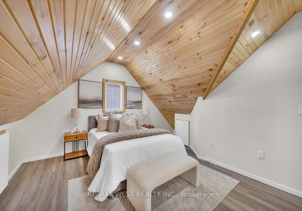 35-gort-avenue-etobicoke-ontario-w13426318