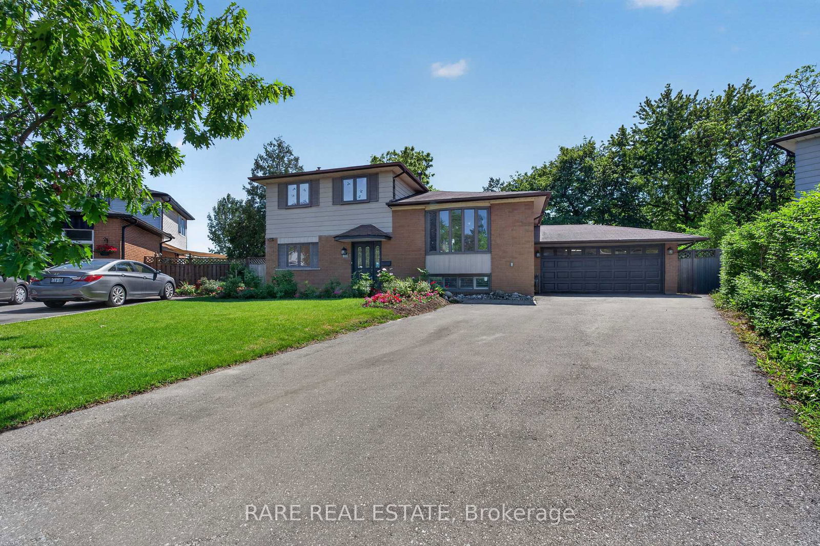 14-exeter-place-brampton-ontario-w13426428