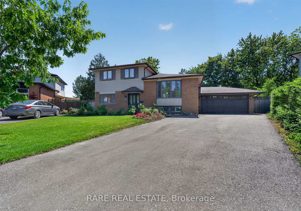 14-exeter-place-brampton-ontario-w13426428