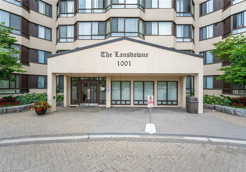 1001-cedarglen-gate-mississauga-ontario-w13426444