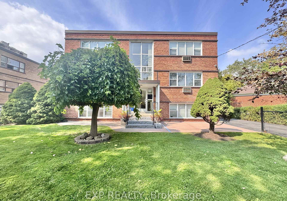 27-paisley-boulevard-mississauga-ontario-w13426496