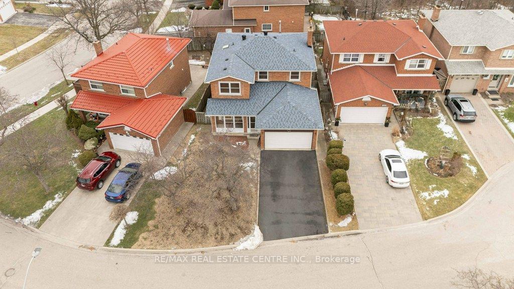 796-buckingham-court-mississauga-ontario-w13426718