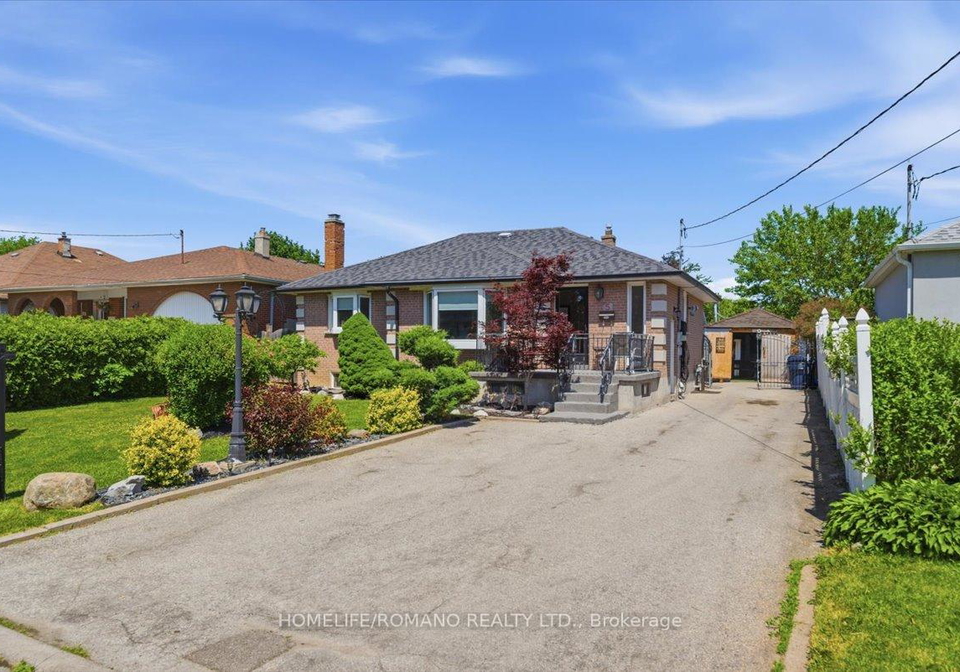 5-cuffley-crescent-s-york-ontario-w13426754