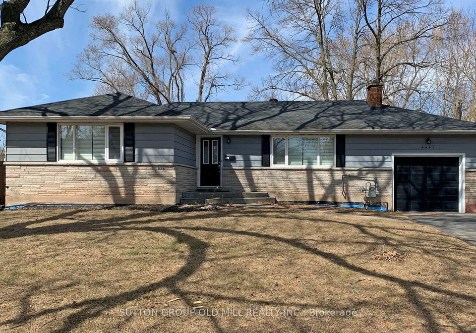 4447-spruce-avenue-burlington-ontario-w13426770
