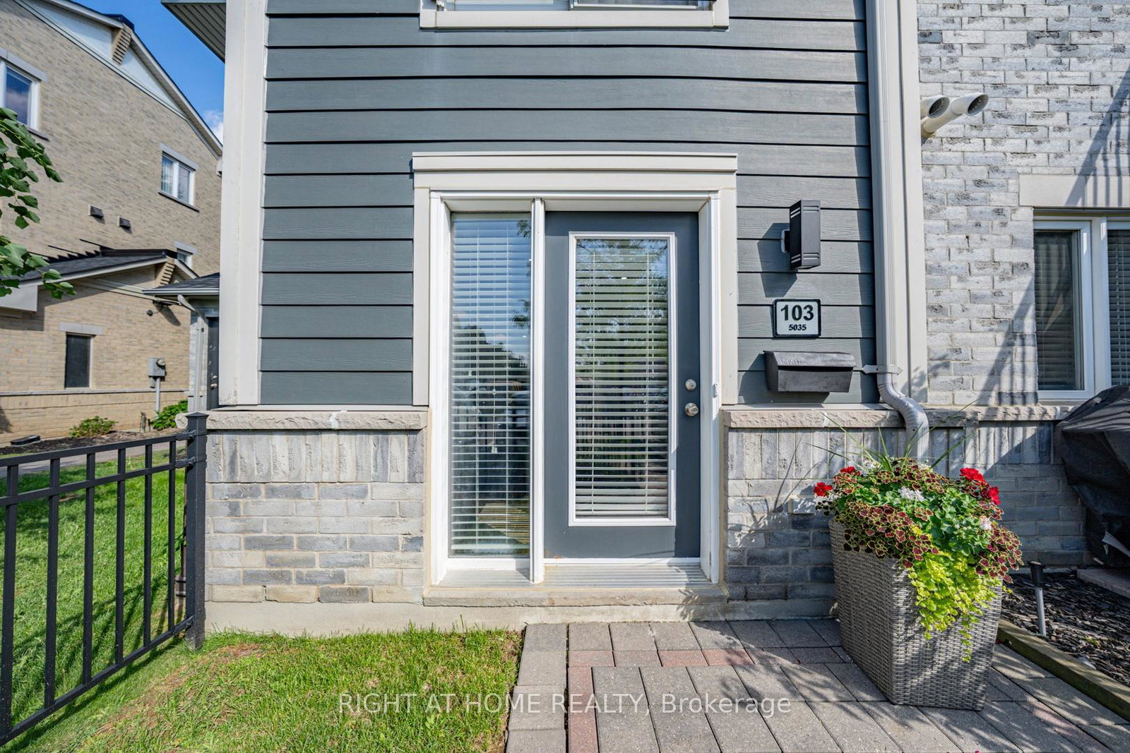 5035-oscar-peterson-boulevard-mississauga-ontario-w13426862
