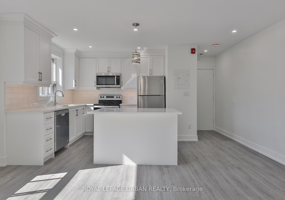 2841-keele-street-york-ontario-w13426952