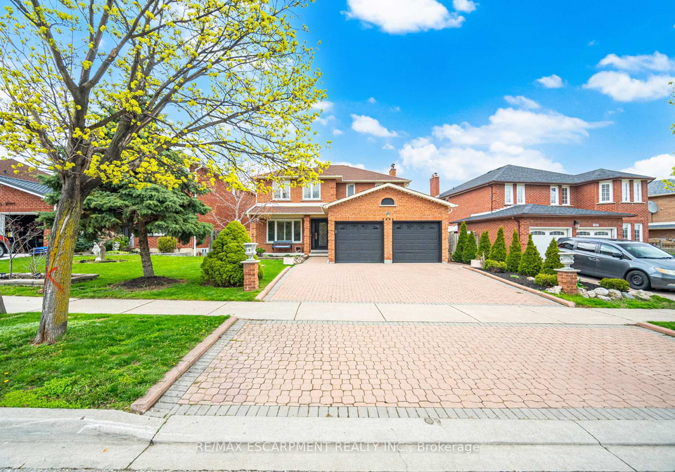 3332-testimony-square-mississauga-ontario-w13427048