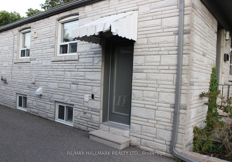 41-treeview-drive-etobicoke-ontario-w13427120