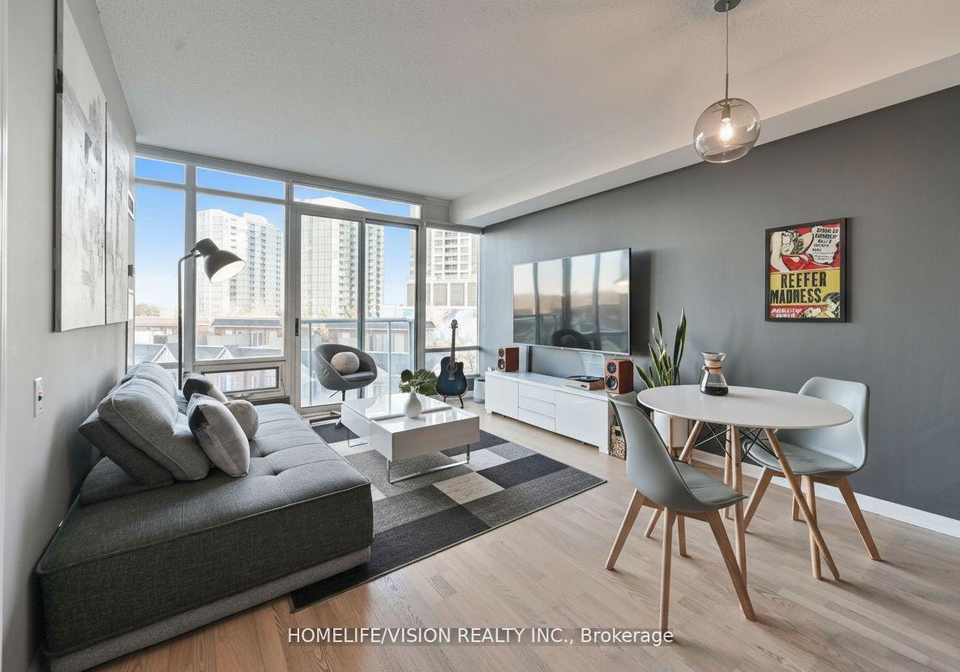 15-windermere-avenue-toronto-ontario-w13427210