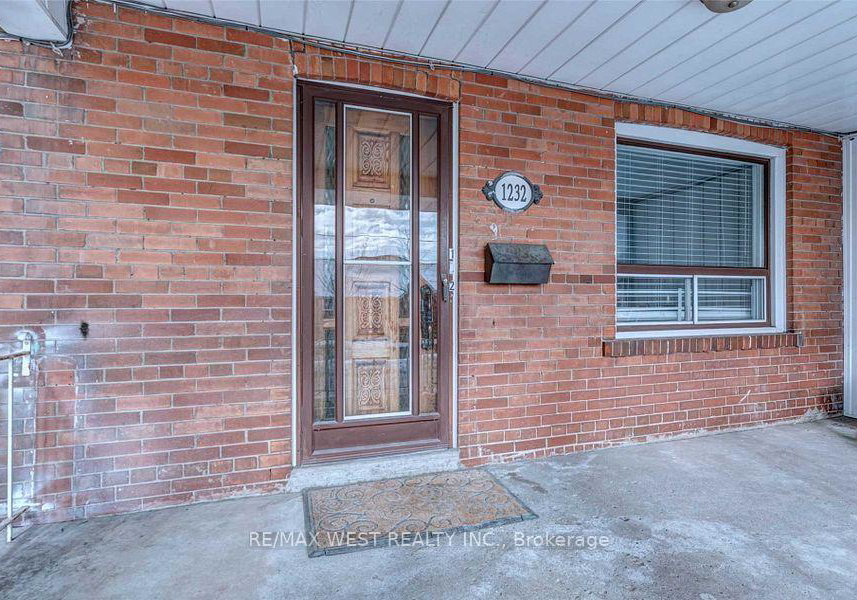 1232-davenport-road-toronto-ontario-w13427246