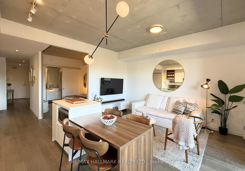 383-sorauren-avenue-toronto-ontario-w13427388