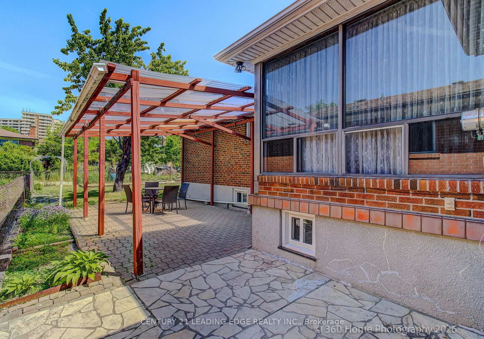 4-blacksmith-crescent-york-ontario-w13427396