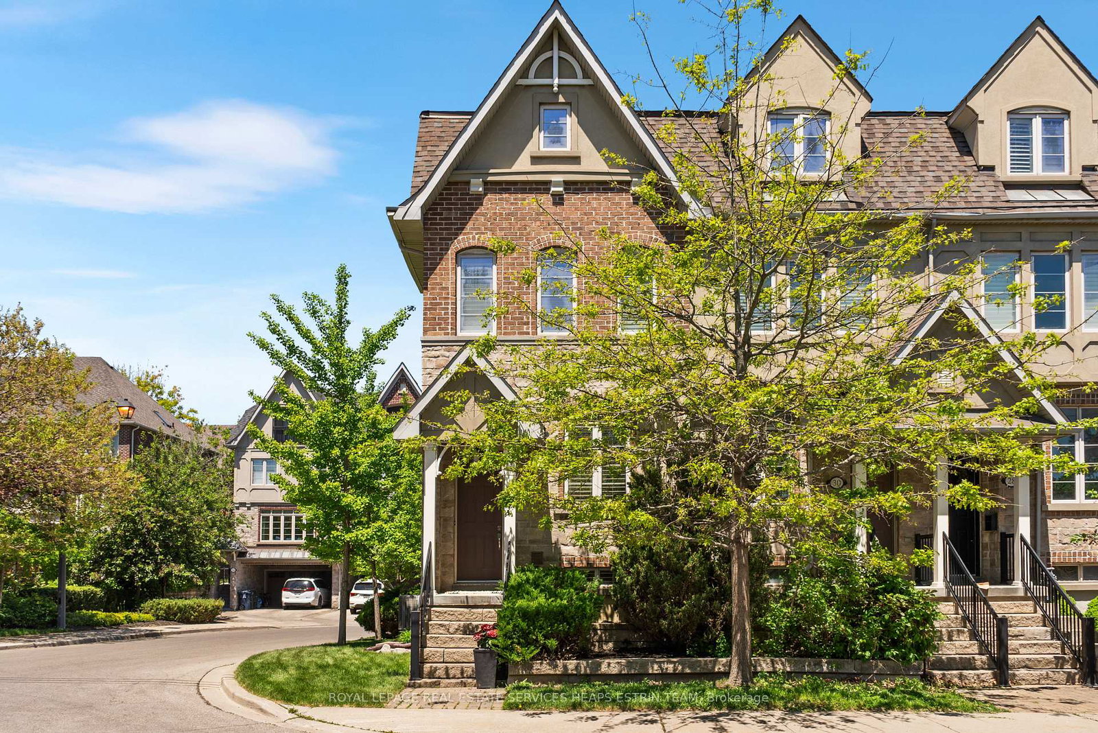 32-mendota-road-etobicoke-ontario-w13427424