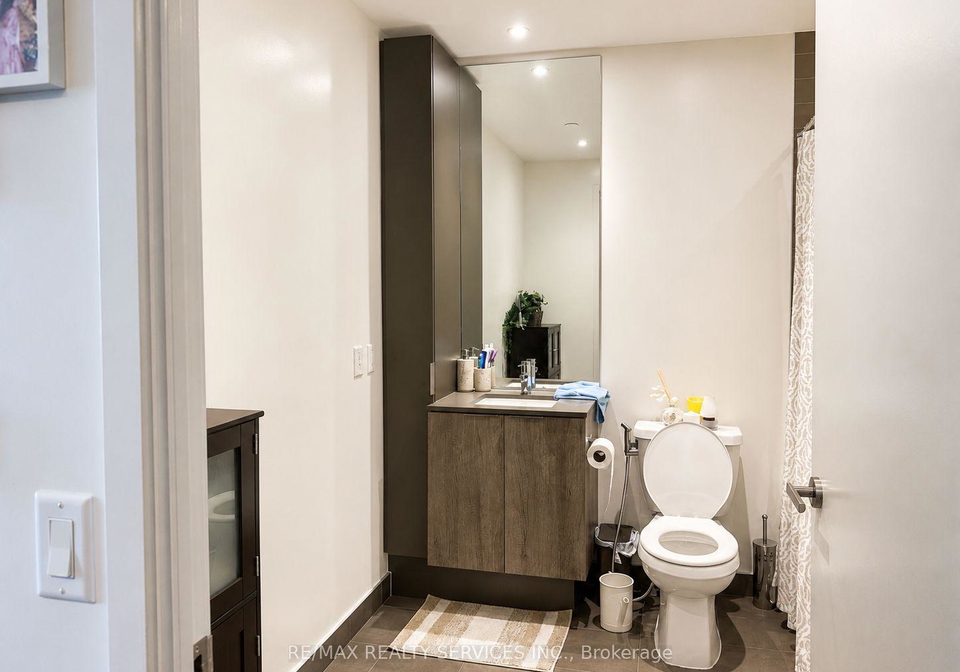 448-burnhamthorpe-road-w-mississauga-ontario-w13427556