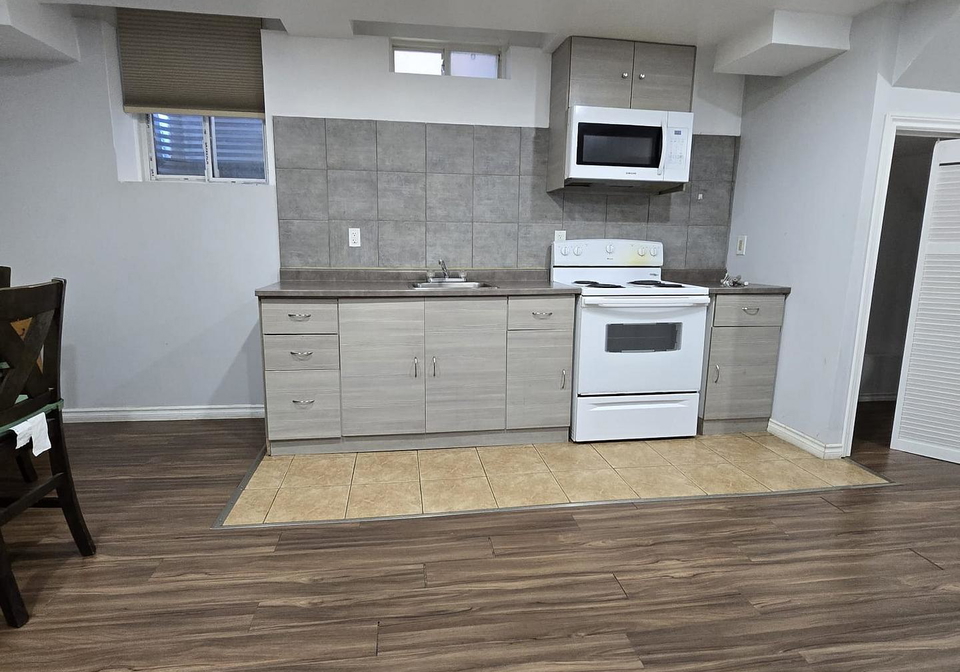 21-chalkfarm-crescent-brampton-ontario-w13427584