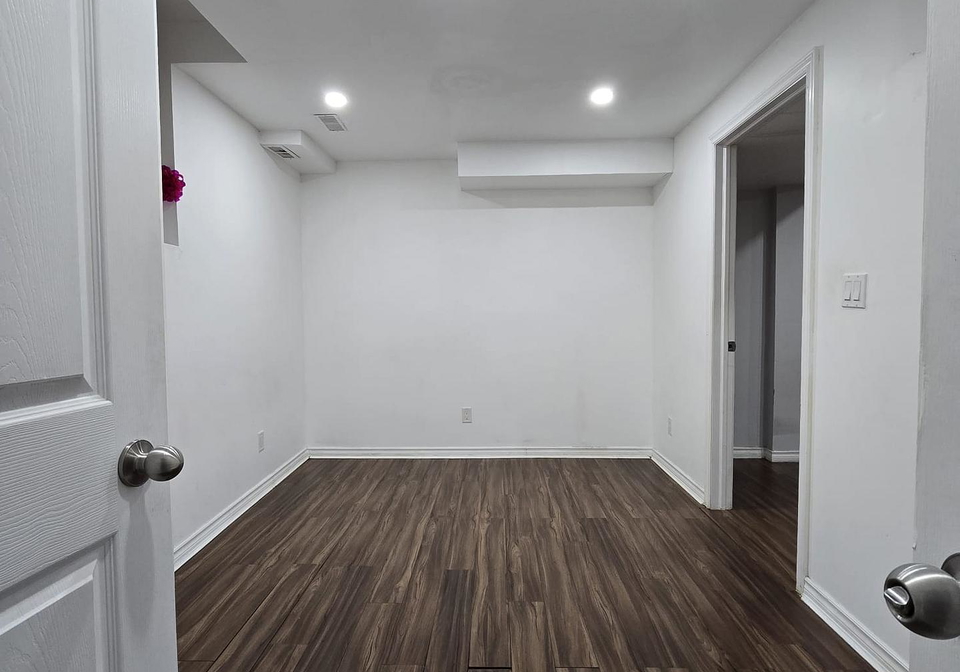 21-chalkfarm-crescent-brampton-ontario-w13427584