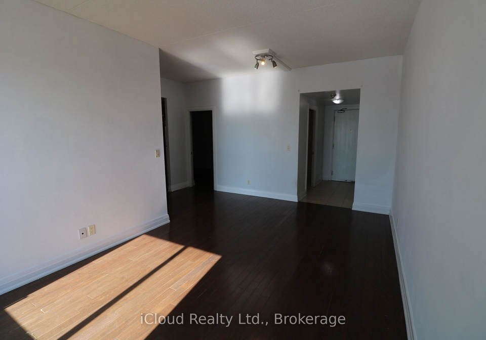 2737-keele-street-york-ontario-w13427684