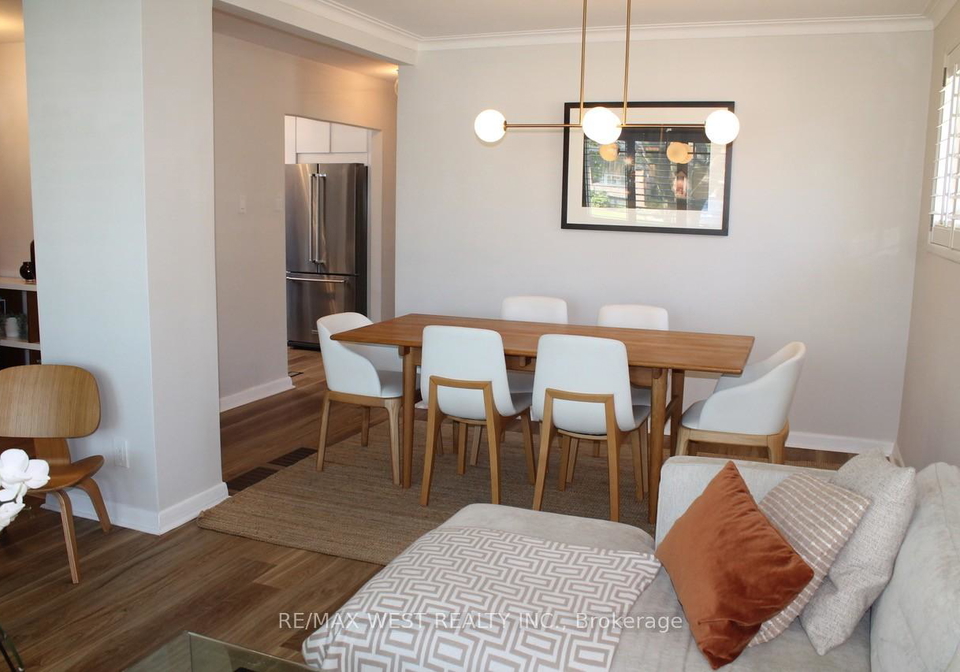 11-fletcher-place-etobicoke-ontario-w13427732