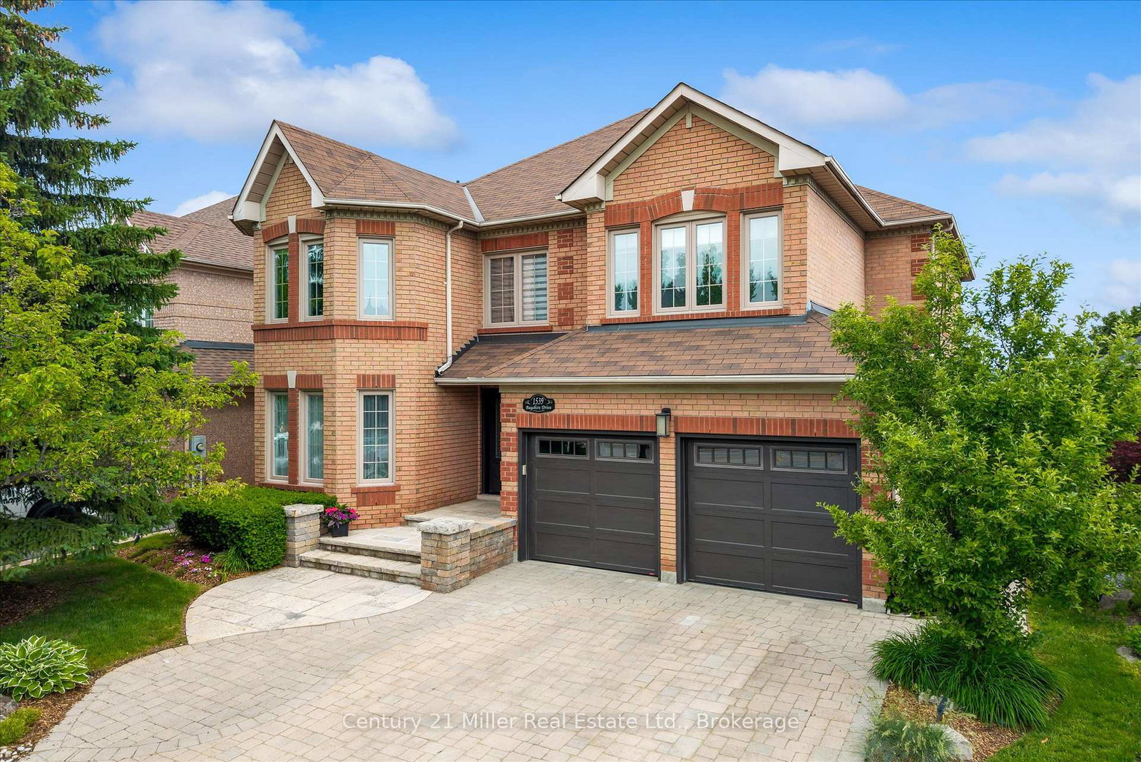 1539-bayshire-drive-oakville-ontario-w13427796