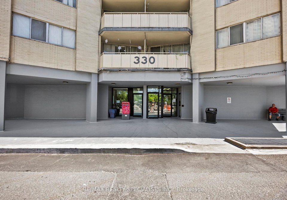 330-dixon-road-etobicoke-ontario-w13427920
