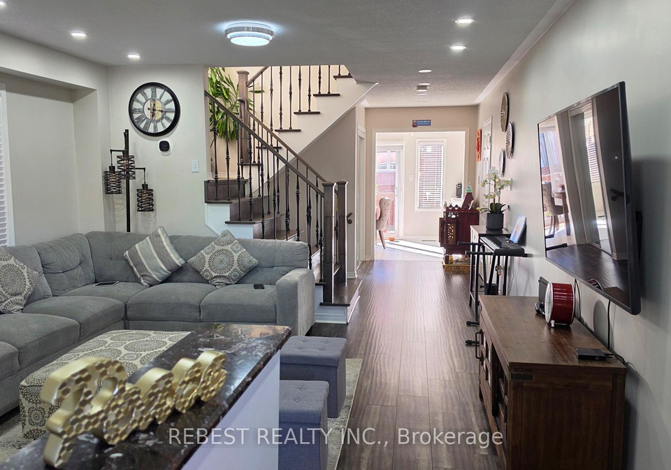 128-starhill-crescent-brampton-ontario-w13428094