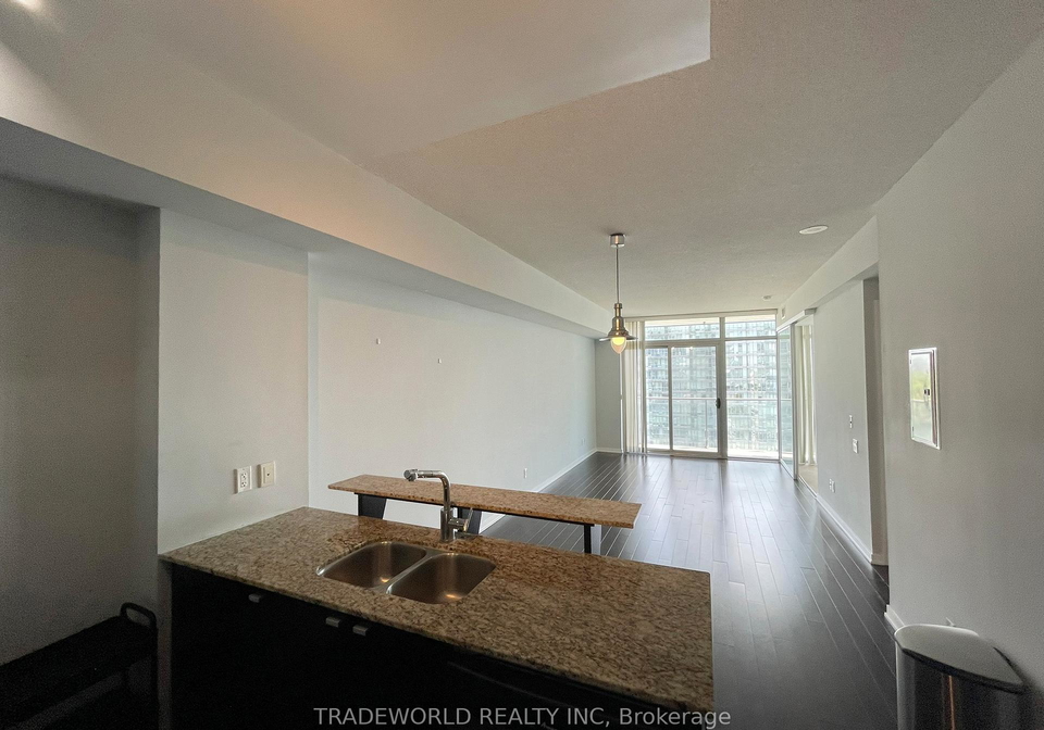 103-the-queensway-toronto-ontario-w13428178