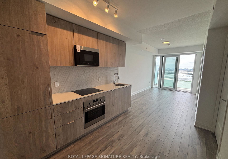 15-skyridge-drive-brampton-ontario-w13428294
