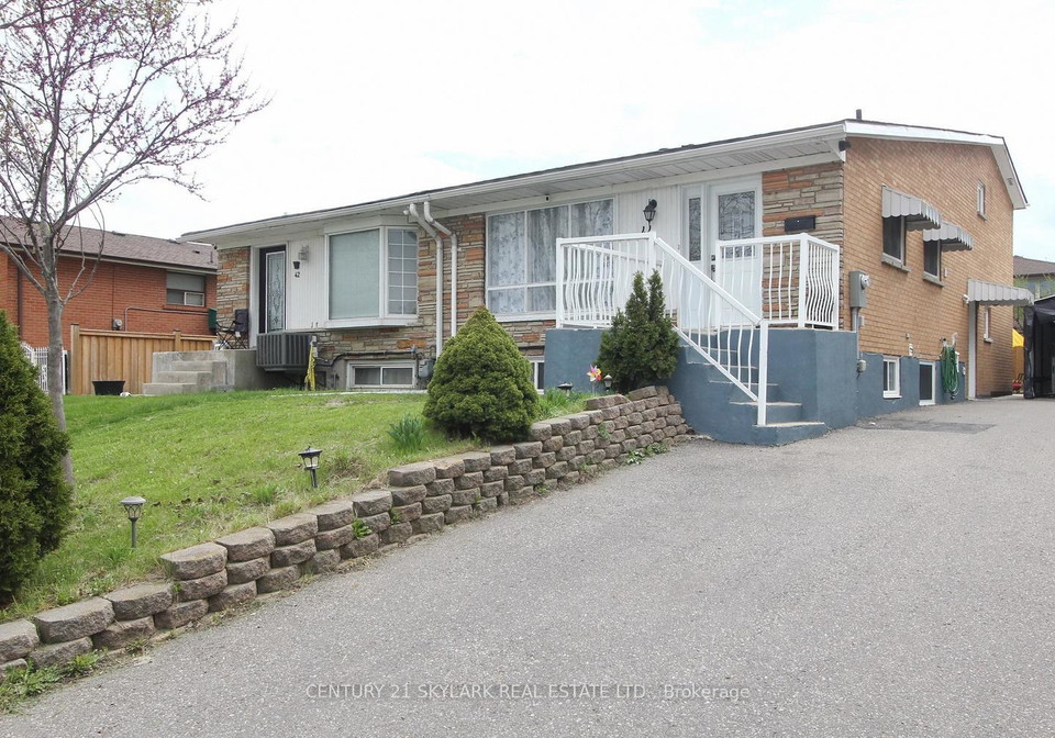44-sharon-court-brampton-ontario-w13428362