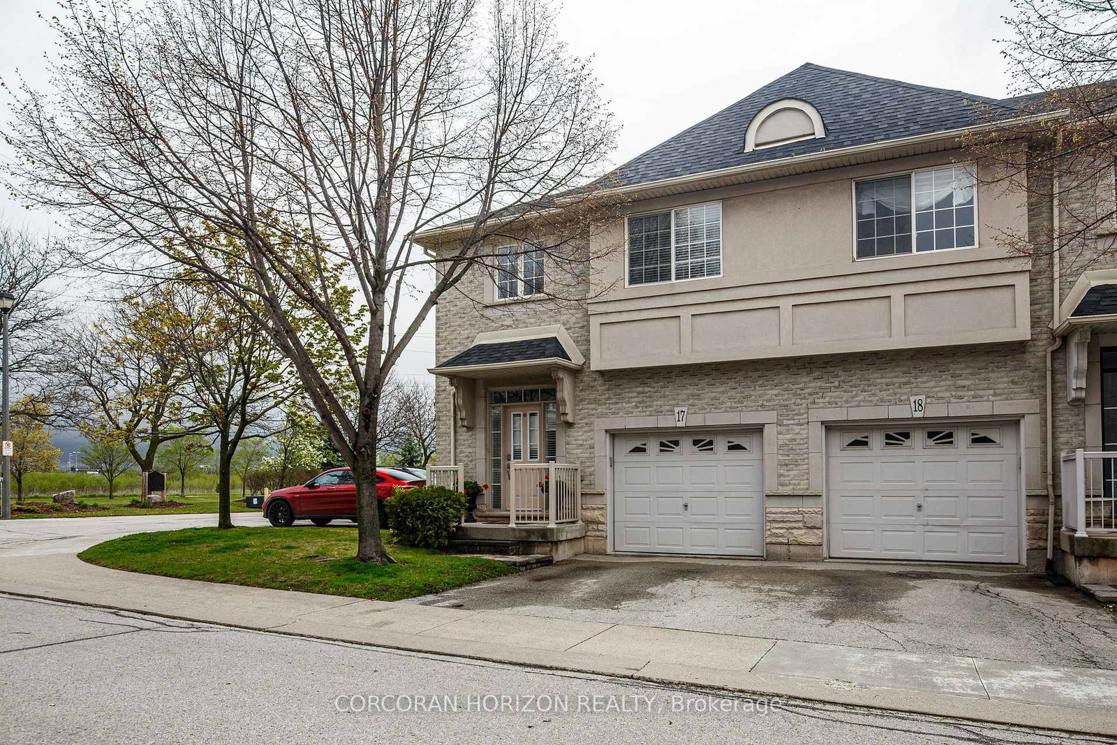 5080-fairview-street-burlington-ontario-w13428378