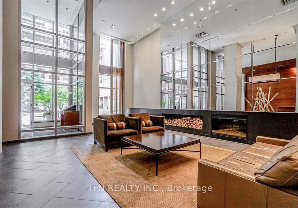 4080-living-arts-drive-mississauga-ontario-w13428638