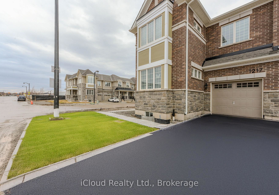 1217-ferguson-drive-milton-ontario-w13428658