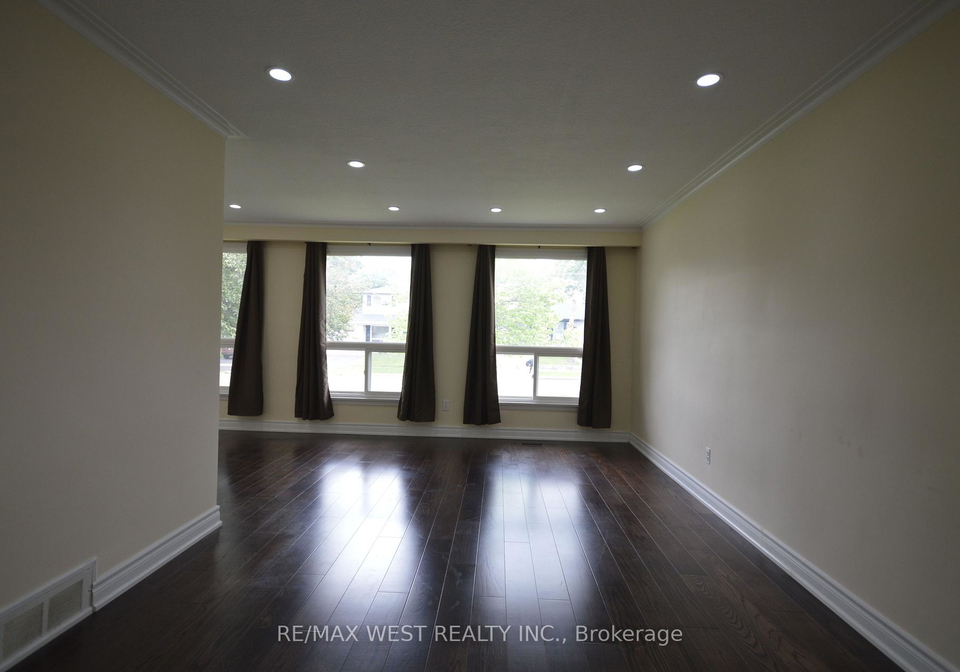 84-kearney-drive-etobicoke-ontario-w13428710