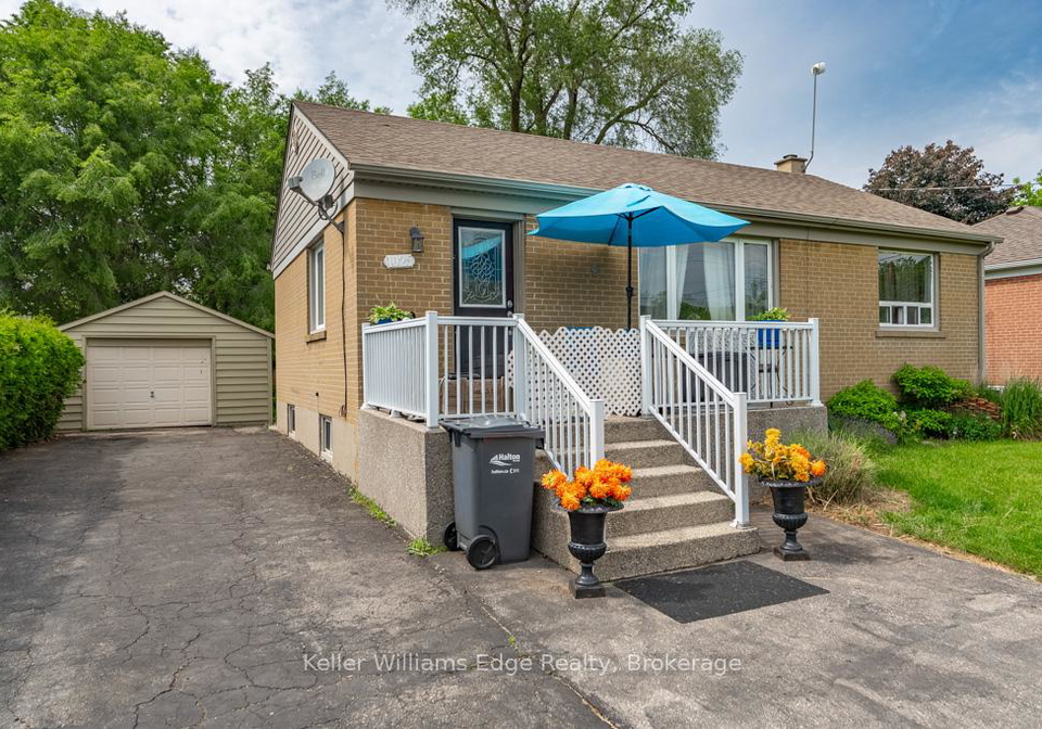 1025-pinegrove-road-oakville-ontario-w13428712