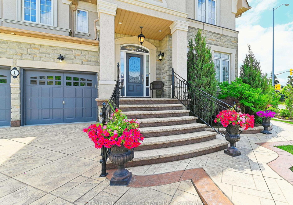 1-islington-drive-brampton-ontario-w13428734