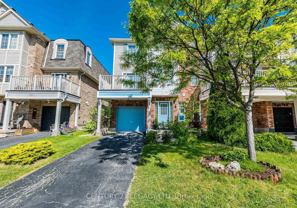 579-speyer-circle-n-milton-ontario-w13428858