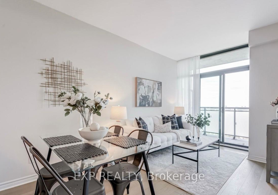 2522-keele-street-north-york-ontario-w13429000