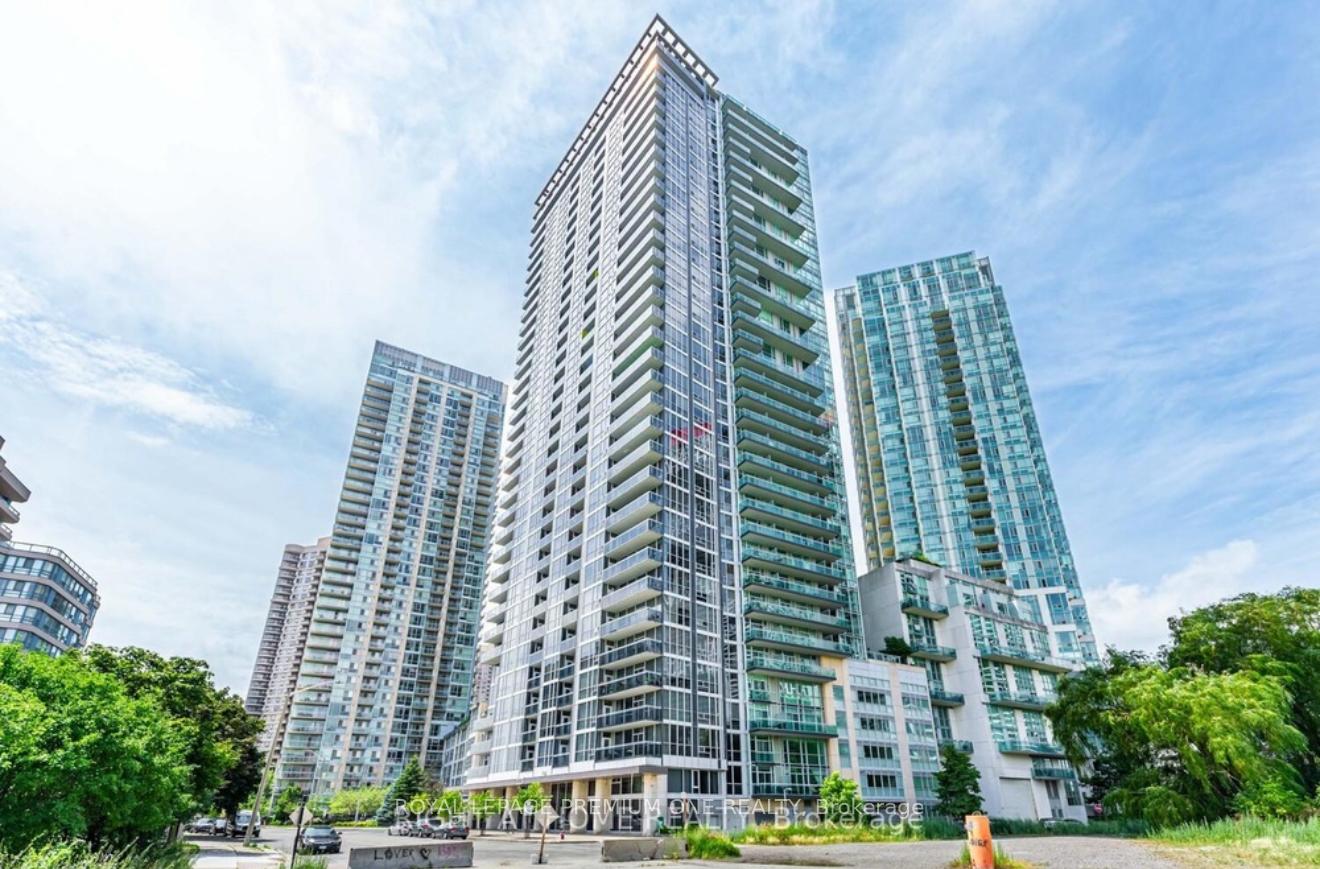 223-webb-drive-mississauga-ontario-w13429216