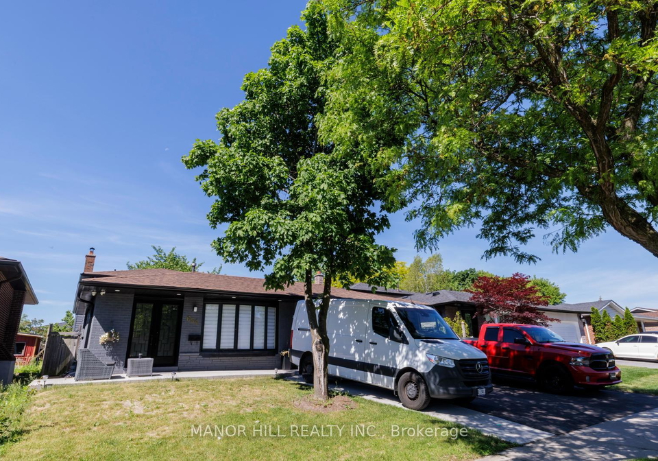 654-eaglemount-crescent-mississauga-ontario-w13429280
