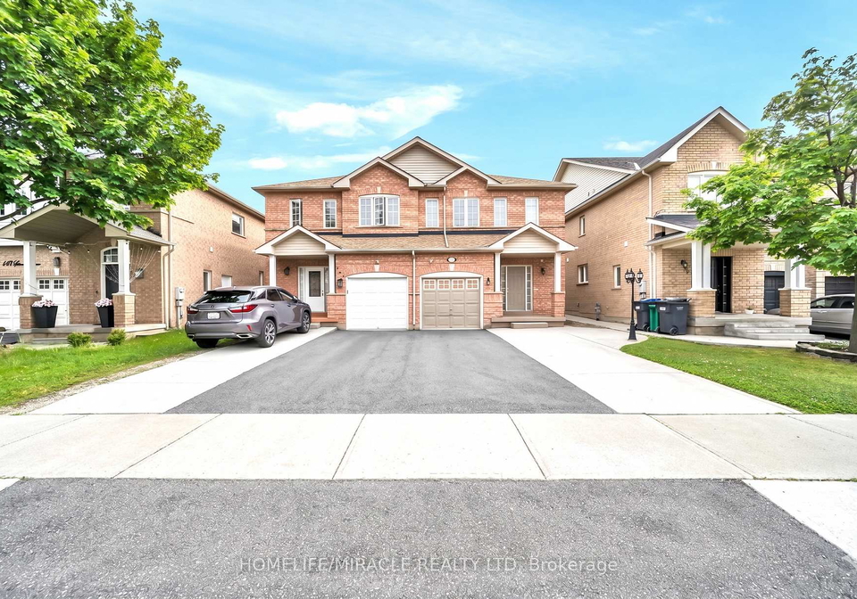 139-sewells-lane-brampton-ontario-w13429294