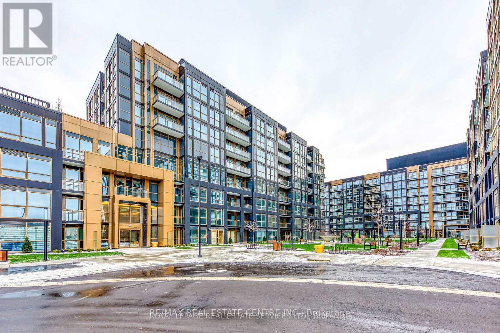 2333-khalsa-gate-n-oakville-ontario-w13429414