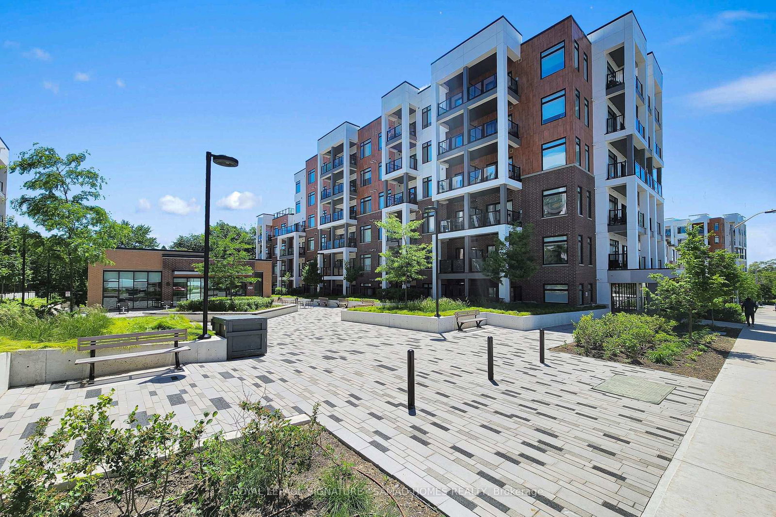135-canon-jackson-drive-north-york-ontario-w13429562