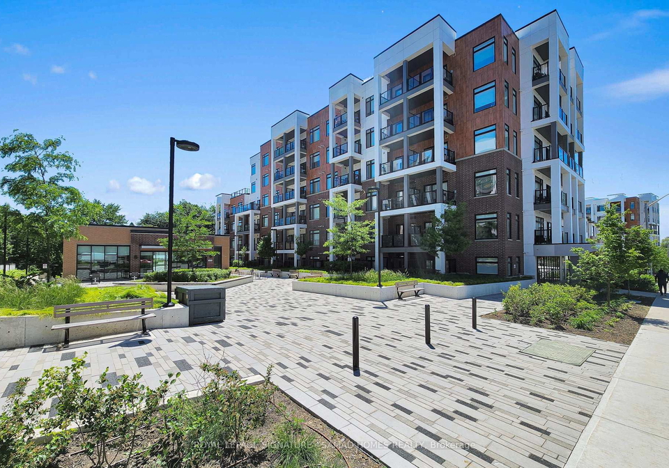 135-canon-jackson-drive-north-york-ontario-w13429562