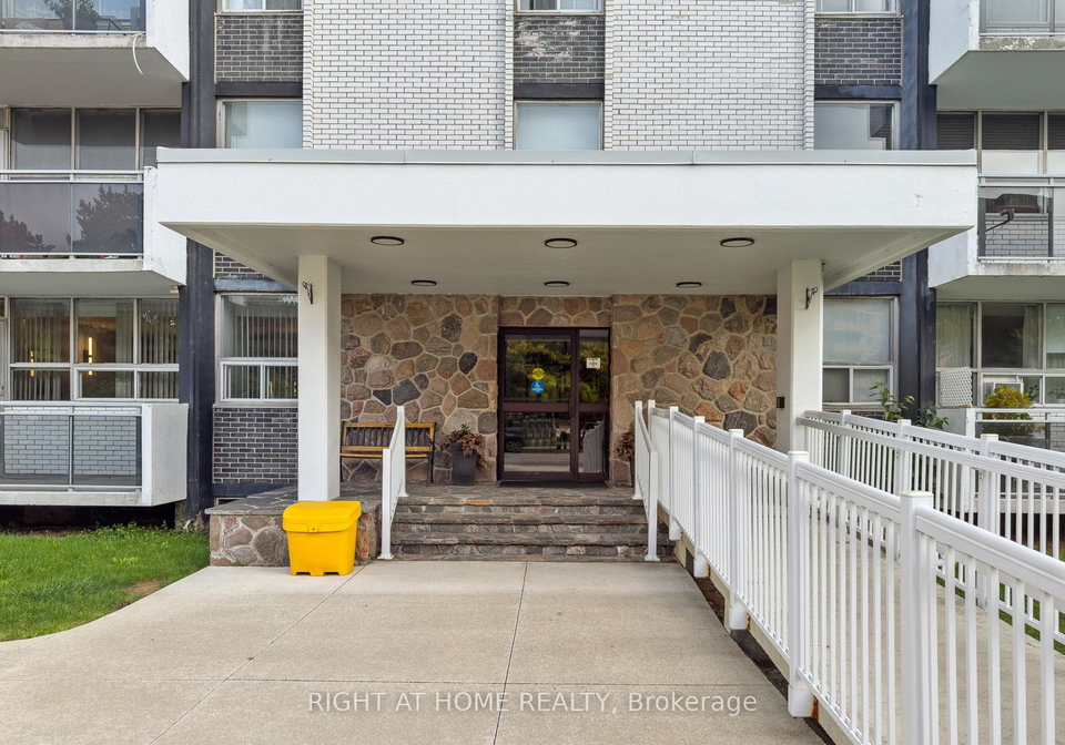 151-larose-avenue-e-etobicoke-ontario-w13429640