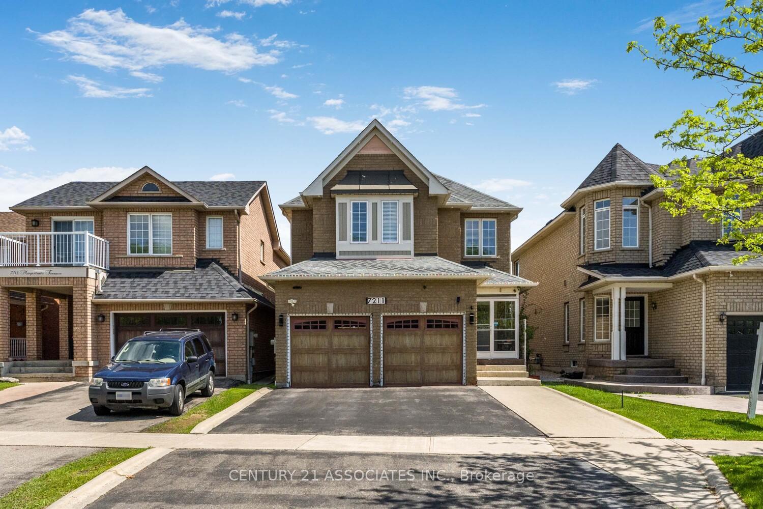 7211-magistrate-terrace-mississauga-ontario-w13429786